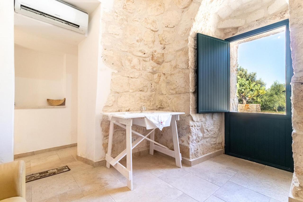 Trullo Carsico By Itriahomes Чельє-Мессапіка Екстер'єр фото
