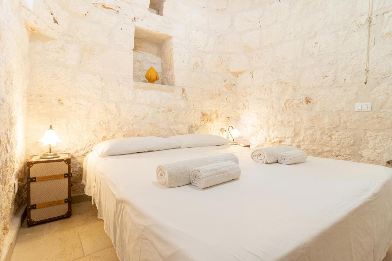 Trullo Carsico By Itriahomes Чельє-Мессапіка Екстер'єр фото